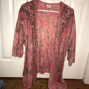 never worn. O’neill kimono
